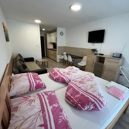 Appartamento Paula 3 Podhájska