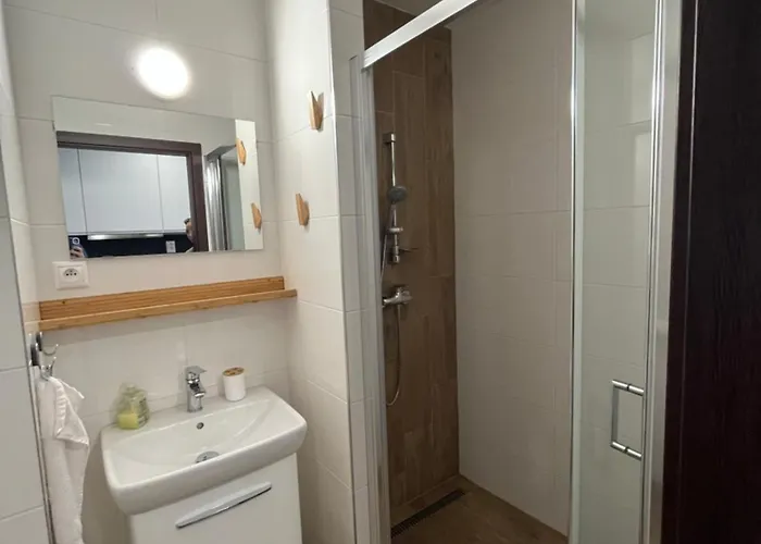 Paula 3 Апартаменты Подгайска